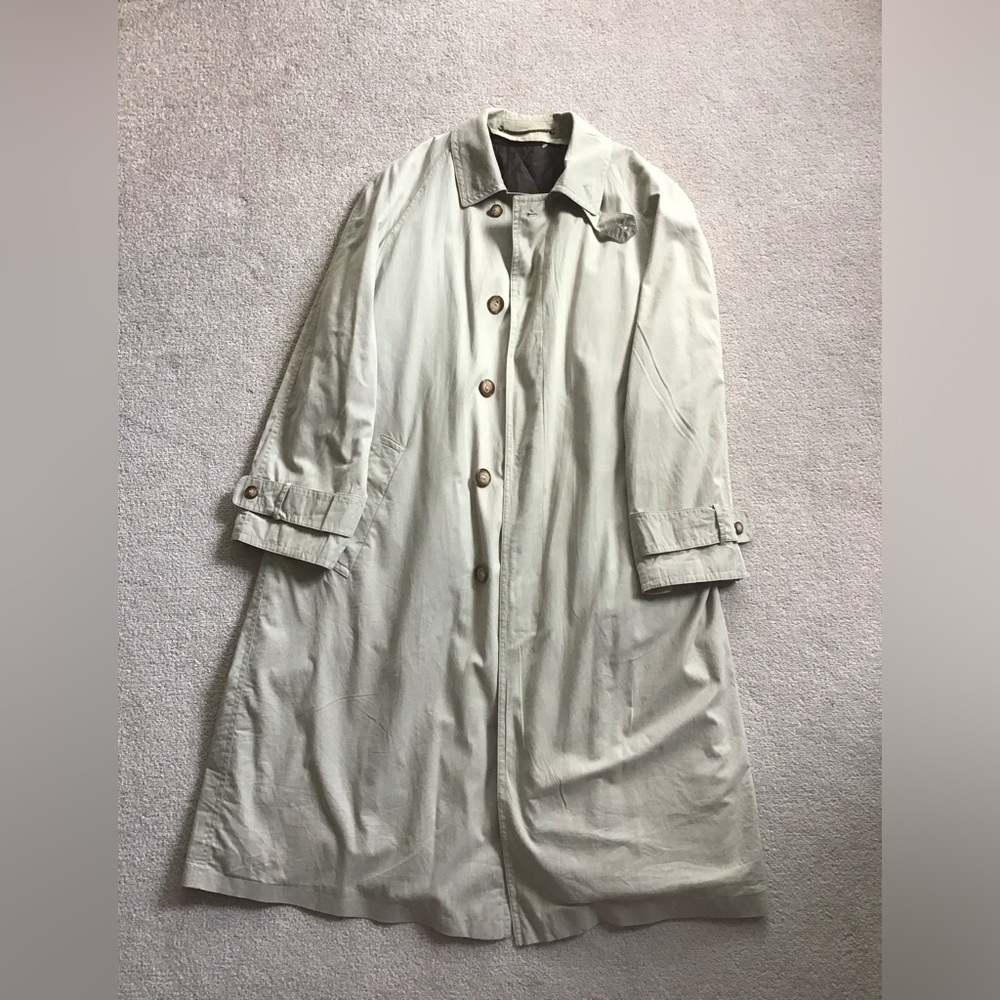 Peter Hahn Beige German 1960s Trench Coat with Removable Lining